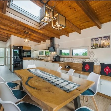 Apartament Pod Bukowym Lasem Meszna エクステリア 写真