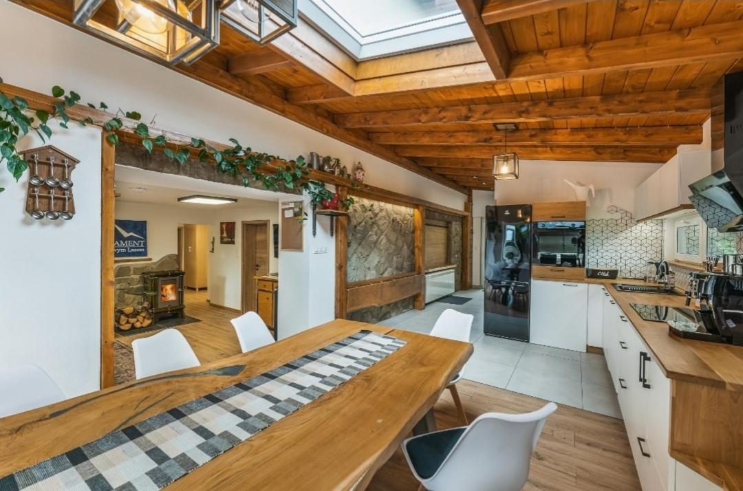 Apartament Pod Bukowym Lasem Meszna エクステリア 写真